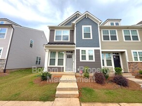 Building Photo - 1552 Cedar Tree Dr