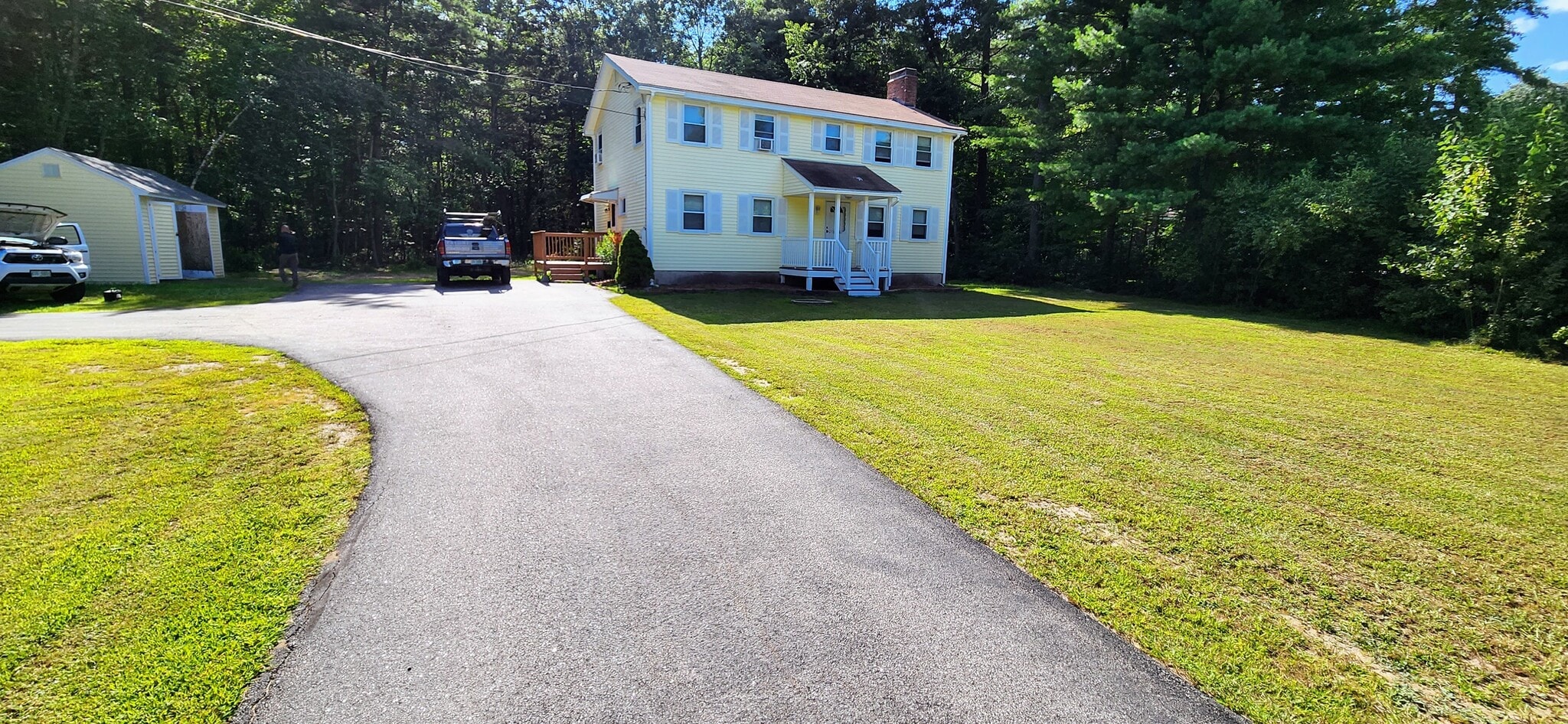 Front of house and driveway - 10 Haise Way