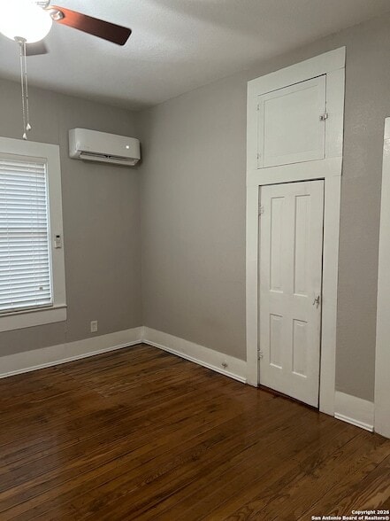 Building Photo - 129 W Young