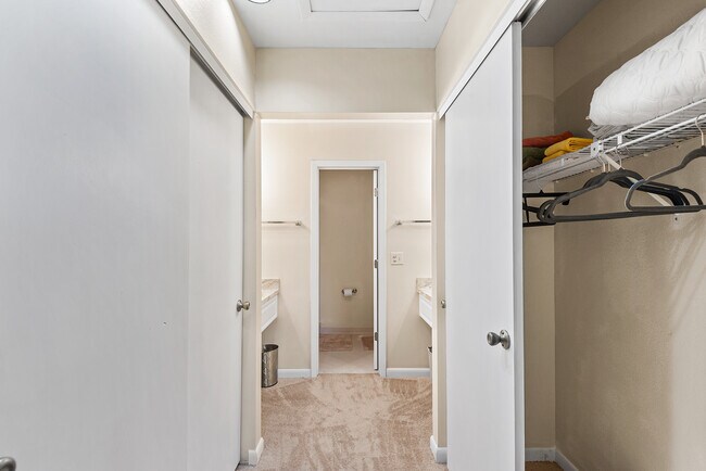 Building Photo - 56 Aspen Dr
