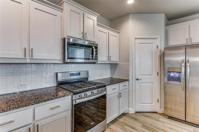 Building Photo - 1225 Bosque Ln