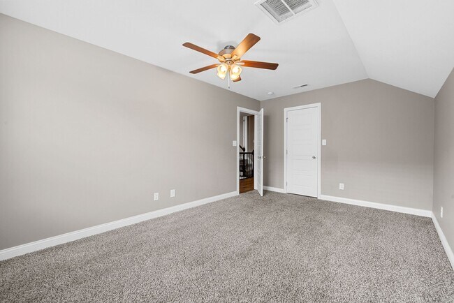 Building Photo - 1398 Citadel Dr