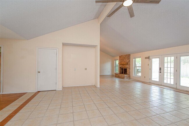 Building Photo - 25418 Sugar Valley Ln