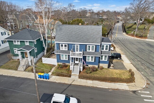 Building Photo - 86 Chester Ave