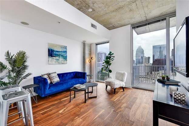 Primary Photo - 360 Nueces St