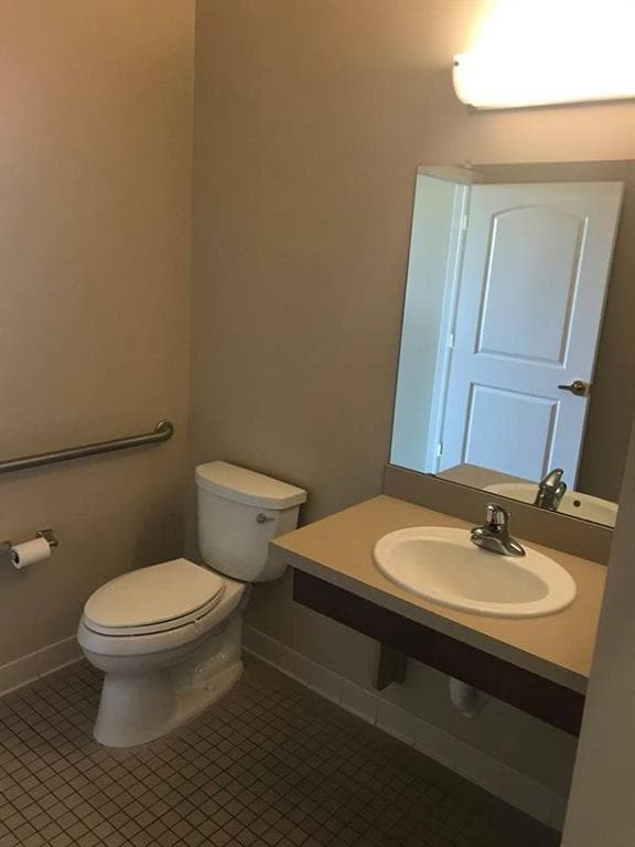 Building Photo - 3315 Mayo St