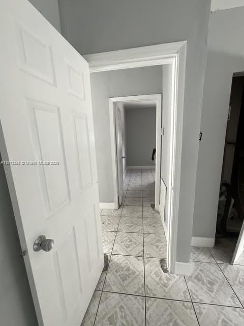 Building Photo - 3710 SW 87th Ct