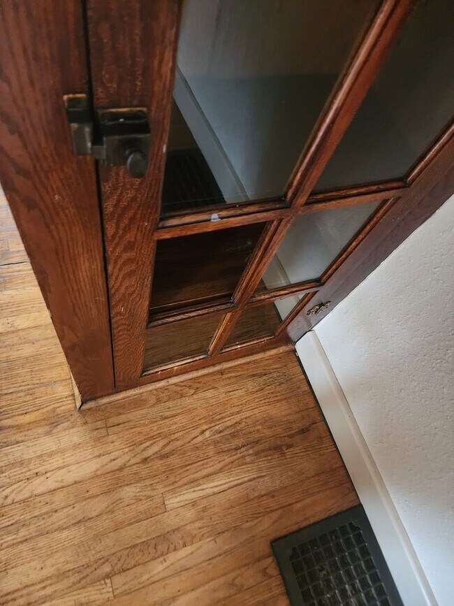 Building Photo - 346w4th