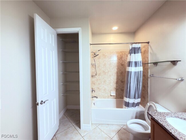 Building Photo - 4954 Iron Horse Way