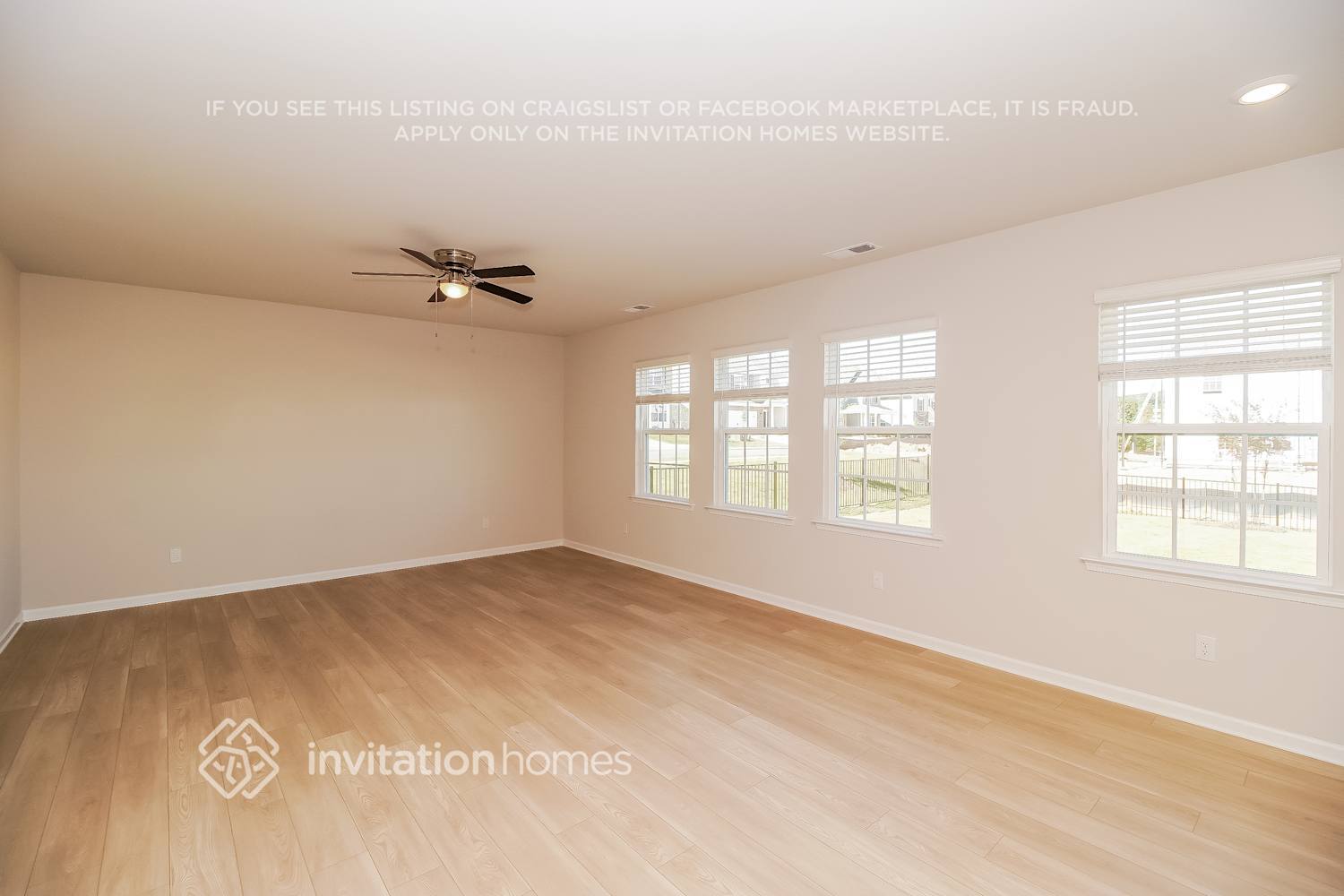 Building Photo - 6004 Oak Br Cir