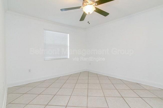 Building Photo - 3004 Parkway Blvd