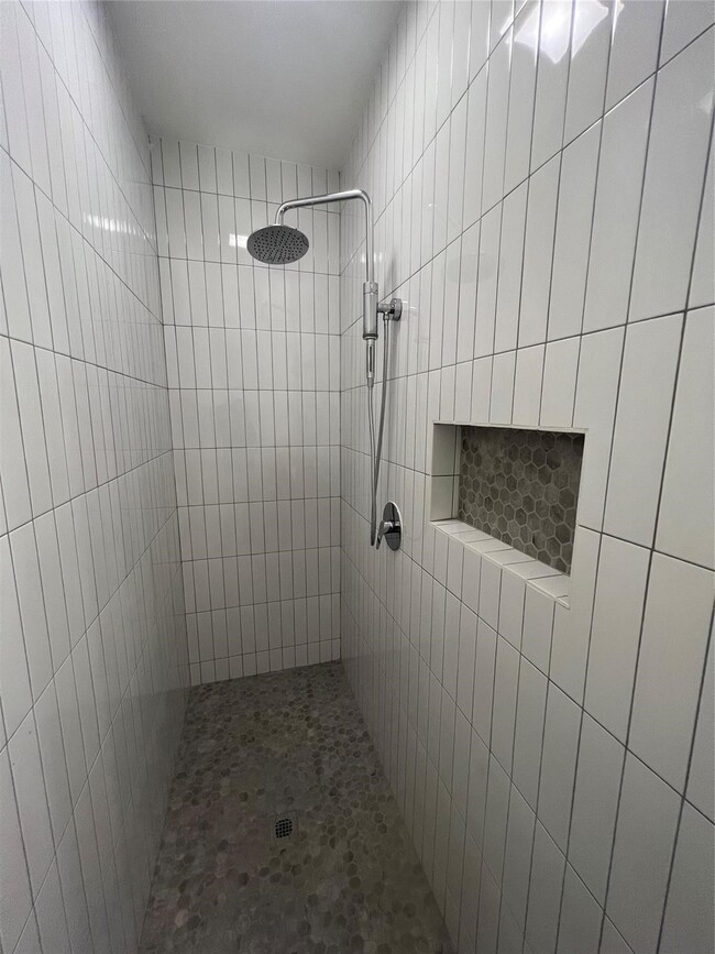 Building Photo - 1516 Park St