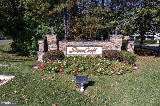 Building Photo - 4409 Sedgehurst Dr