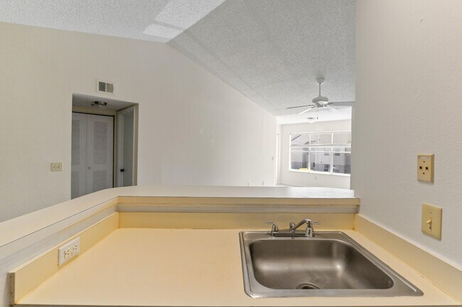 Building Photo - 1401 Village Blvd