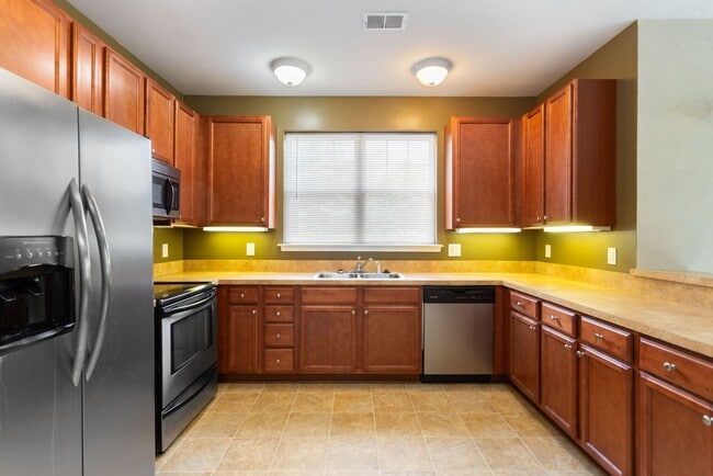 Building Photo - 5329 Warminster Dr