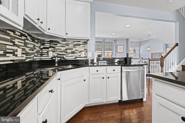 Building Photo - 16729 Shackleford Way