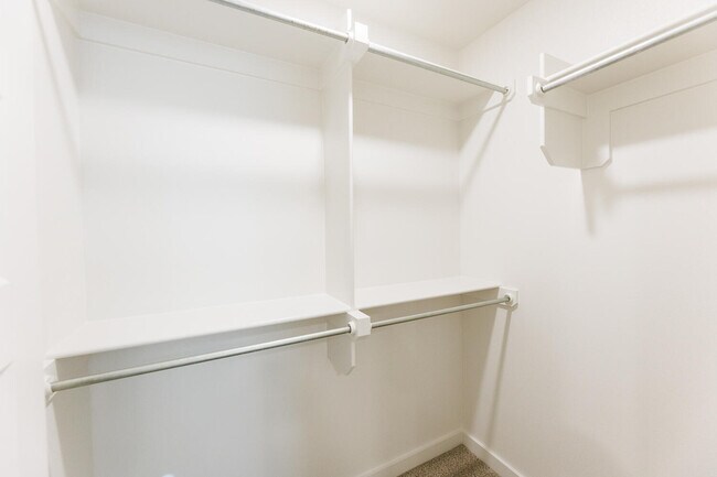 Building Photo - 6303 Volney Ave
