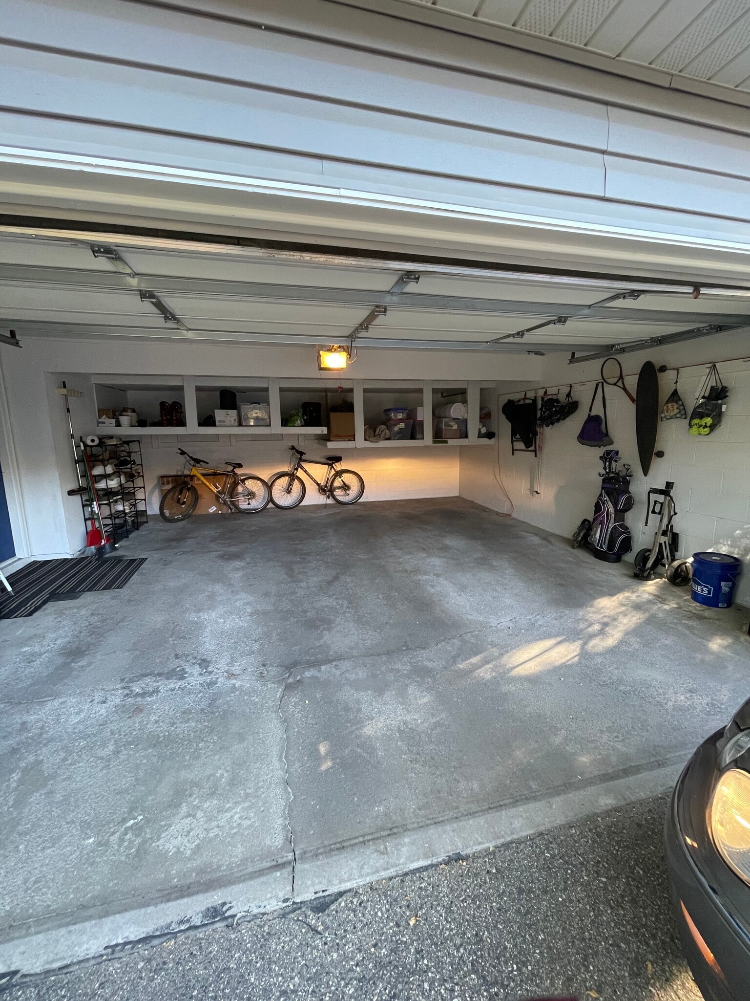 Building Photo - 6941 Ives Ln N