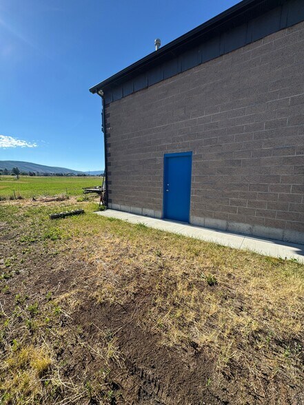 Building Photo - 2907 Willow Way