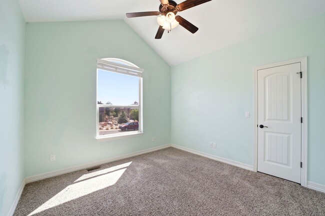 Building Photo - Fabulous Northern Colorado Springs Location! Academy School District 20!