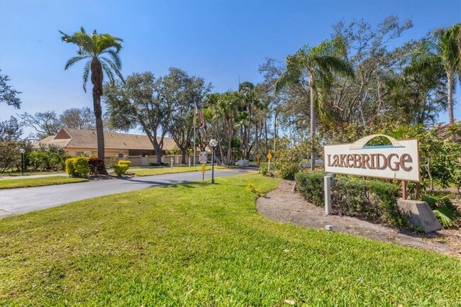 Building Photo - 3613 57th Ave Dr W