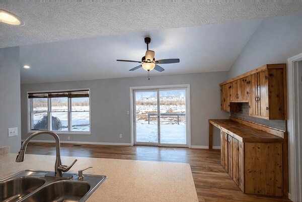 Building Photo - 38 Amber View Ct