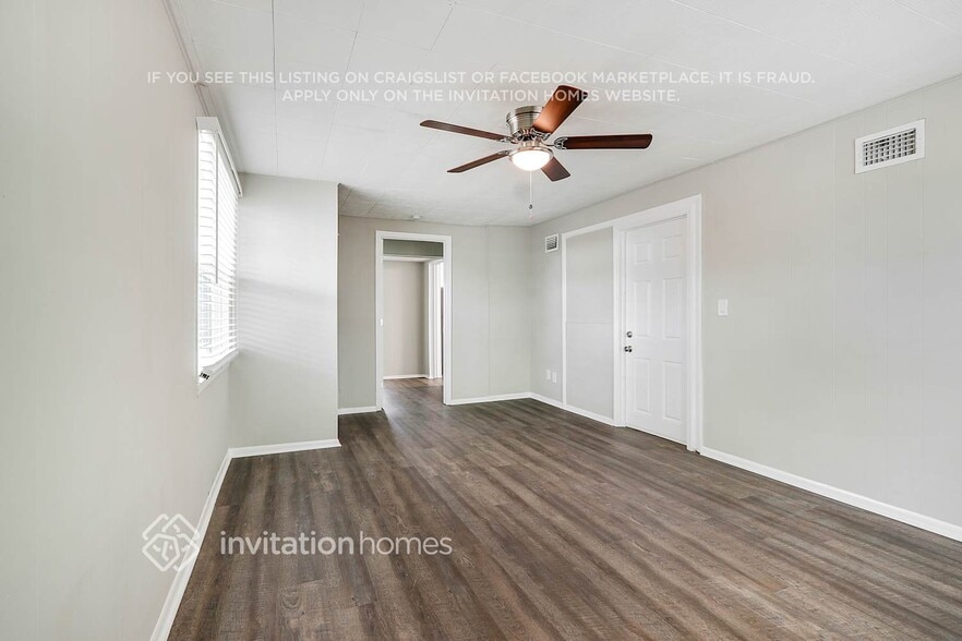 Building Photo - 11659 106th St