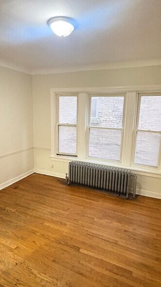 Dinning Room - 7917 S Peoria St