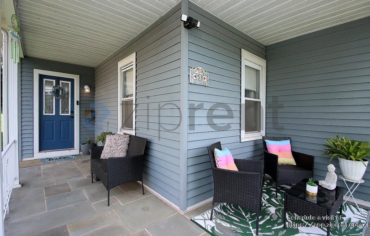 Building Photo - 58 Litchfield St