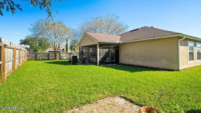 Building Photo - 12915 Ellis Island Dr