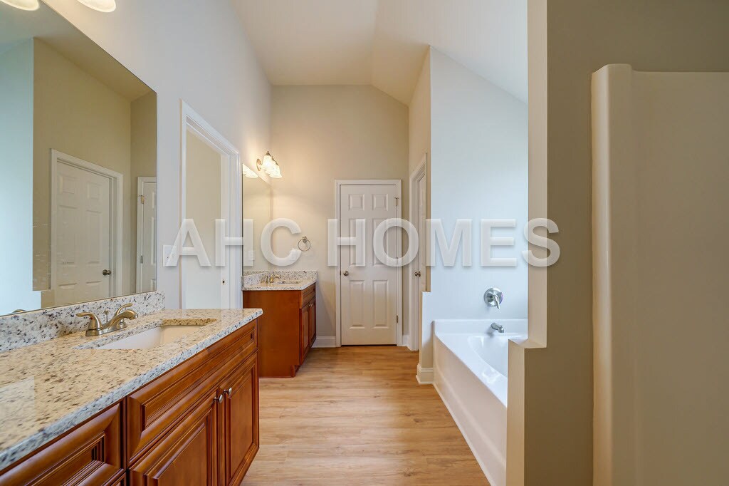 Building Photo - 5244 Halcyon Ct