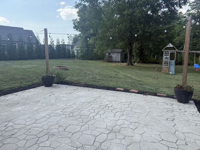 Building Photo - 2 Bedroom Home In Stokesdale - Northwest School District!