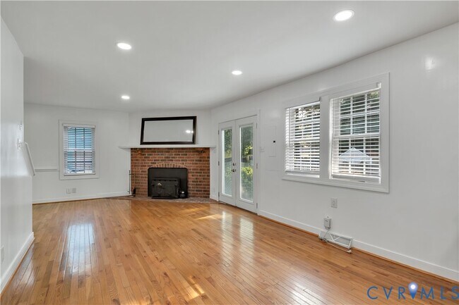 Building Photo - 2222 Early Settlers Rd
