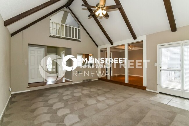 Building Photo - 3903 SW Linden Ln