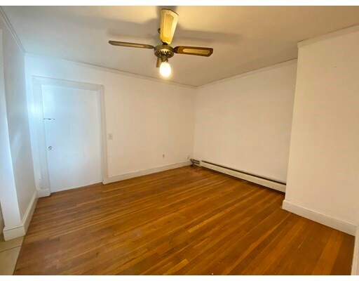Building Photo - 748 4th St
