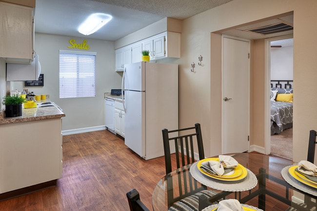 Premium Kitchen - Chandler Meadows