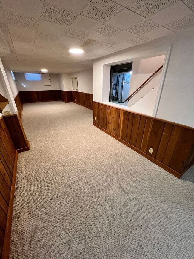 Building Photo - 140 E Niagara St