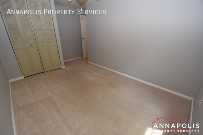 Building Photo - 541 Bay Dale Ct