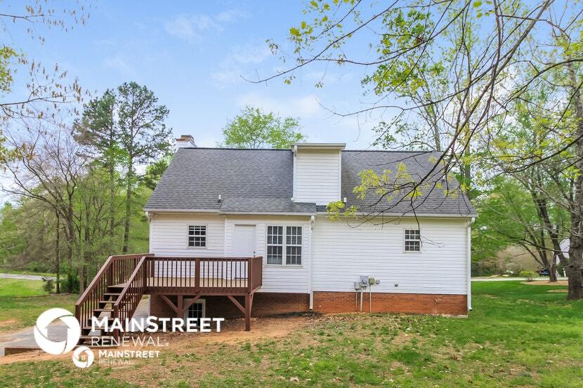 Building Photo - 4645 Fieldspring Rd