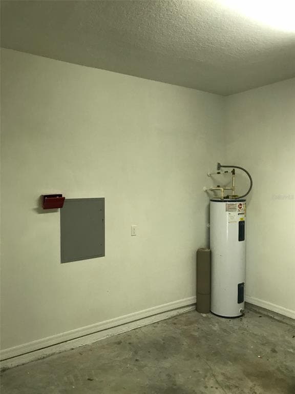 Building Photo - 629 Pinebranch Cir