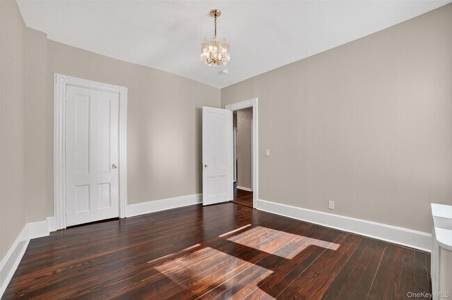 Building Photo - 81 Woodland Ave