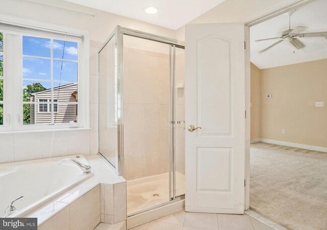 Building Photo - 9980 Cyrandall Dr