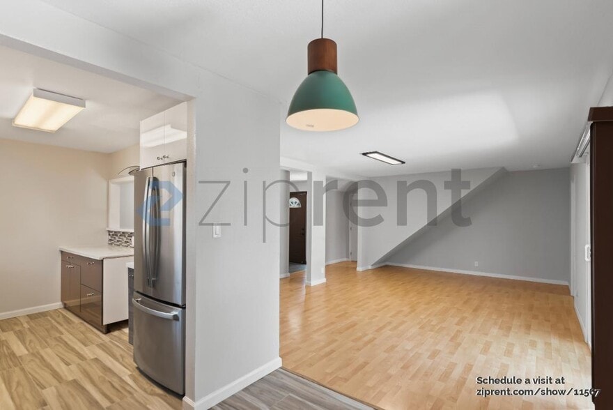 Building Photo - 4726 Armour Dr