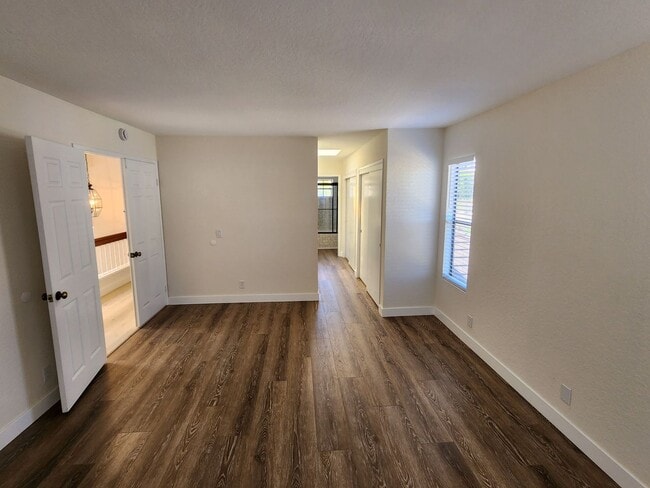 Building Photo - Scripps Ranch - Two Story Home - 3 Car Garage