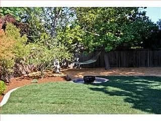 Building Photo - "Elegant 5-Bedroom Oasis with 4 Luxurious ...