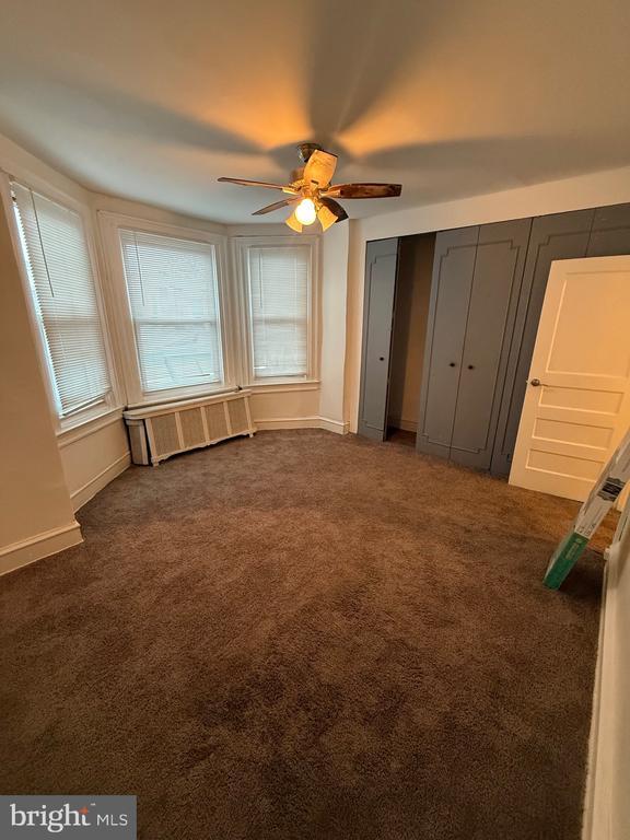 Building Photo - 125 N Ruby St