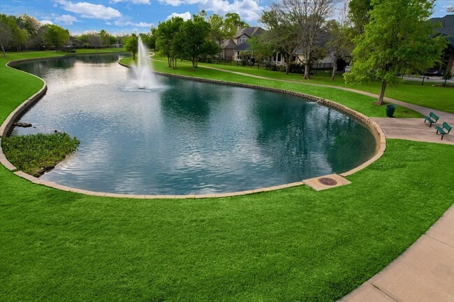 Building Photo - 6806 Flowermound Dr