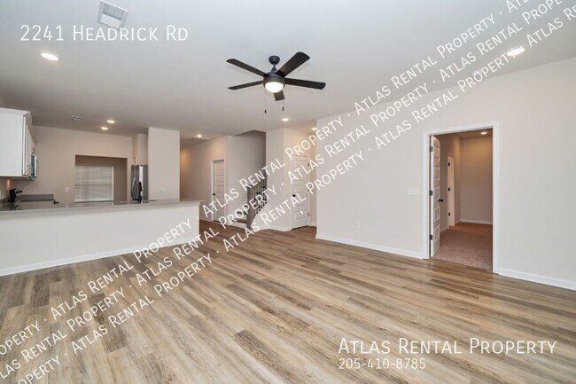 Building Photo - 2241 Headrick Rd