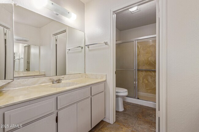 Building Photo - 5322 W Orchid Ln