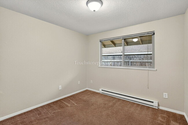 Building Photo - 1920 S Alpine St